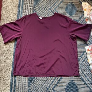 Plum deep purple wine color vintage boxy fit Gloria Lance minimalist capsule top